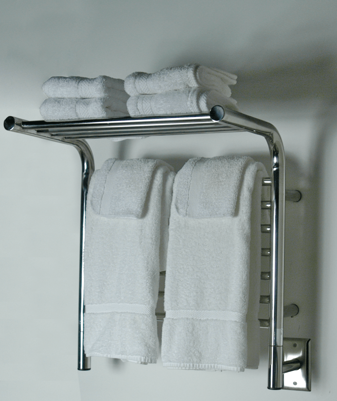 Why Towel Warmers Have Become a Bathroom Staple Instead of a Luxury
