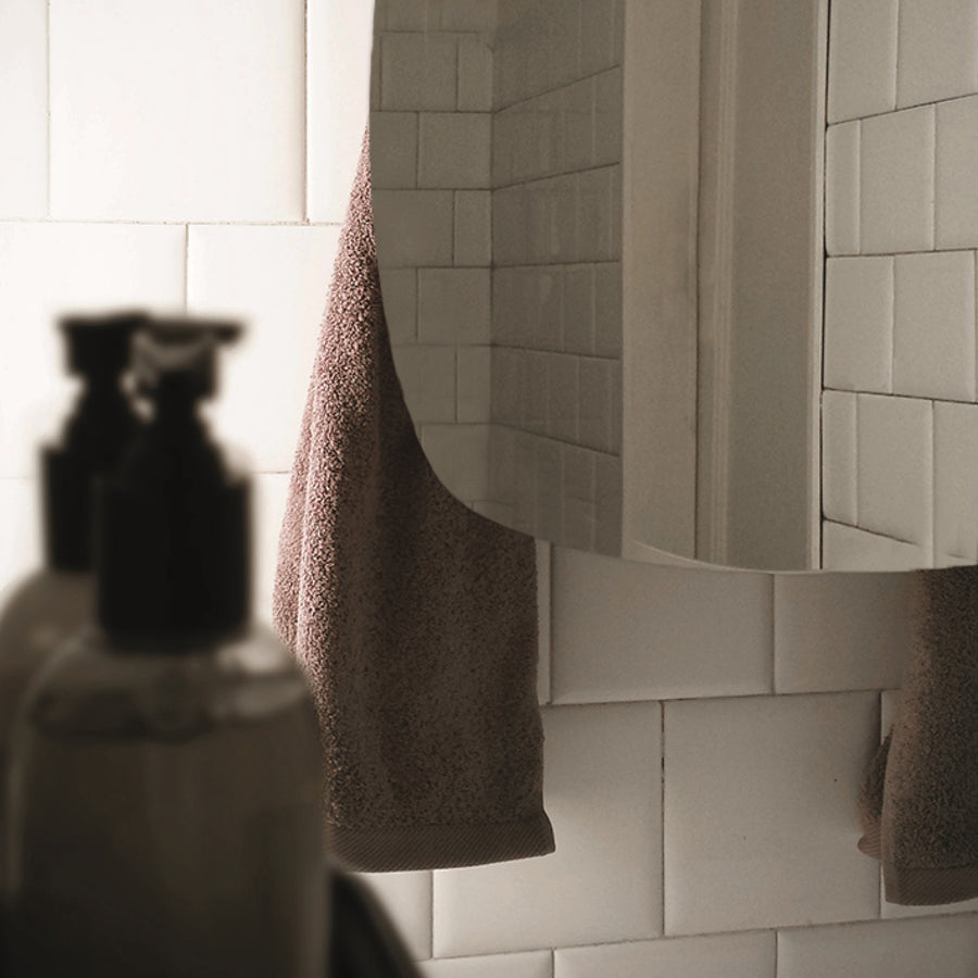 Mg12 Geometrici Square Towel Warmer - 20"W x 20"H