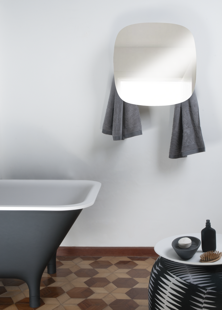 Mg12 Geometrici Square Towel Warmer - 20"W x 20"H